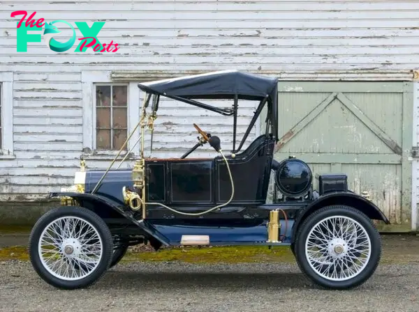 1912-Ford-Model-T