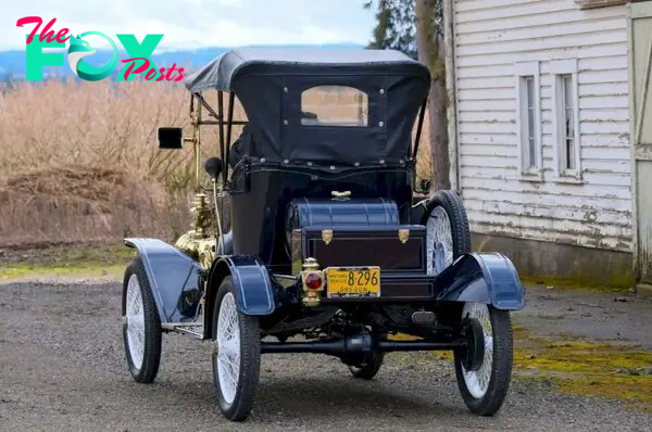 1912-Ford-Model-T