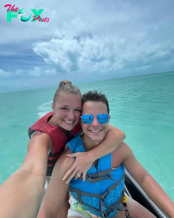 Brock Purdy and Jenna Brandt on vacation.