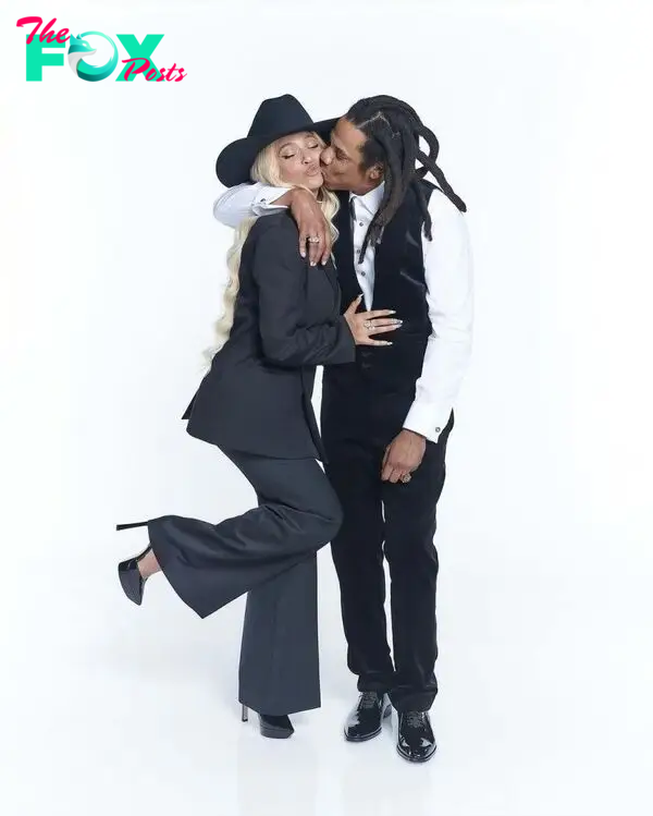 Beyoncé and Jay-Z at Oscars Gold Party 2024