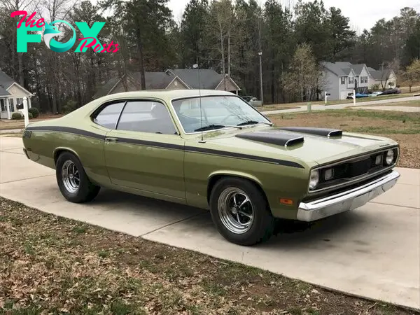 1971-Plymouth-Duster