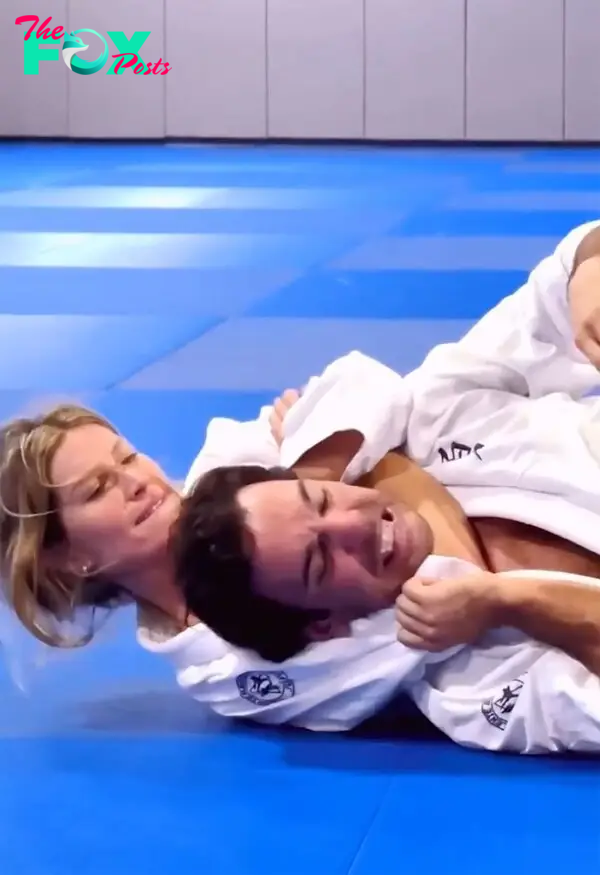 Gisele Bündchen and Joaquim Valente practicing jiu jitsu 