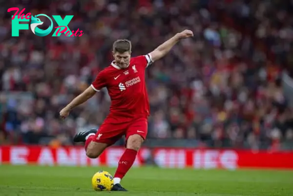 LIVERPOOL, ENGLAND - Saturday, March 23, 2024: Liverpool's Steven Gerrard during the LFC Foundation match between Liverpool FC Legends and Ajax FC Legends at Anfield. (Photo by David Rawcliffe/Propaganda)