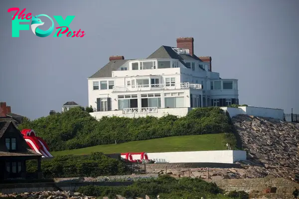 Taylor Swift's home in Rhode Island.