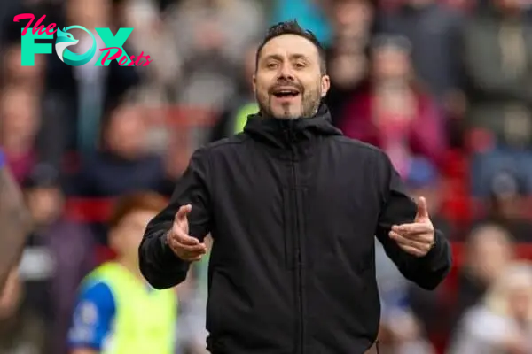 LIVERPOOL, ENGLAND - Sunday, March 31, 2024: Brighton & Hove Albion's manager Roberto De Zerbi during the FA Premier League match between Liverpool FC and Brighton & Hove Albion FC at Anfield. (Photo by David Rawcliffe/Propaganda)