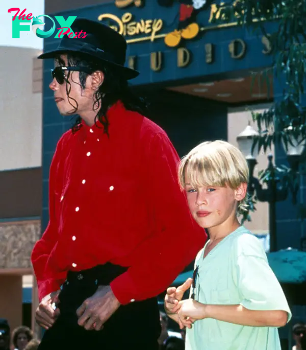 Macaulay Culkin and Michael Jackson