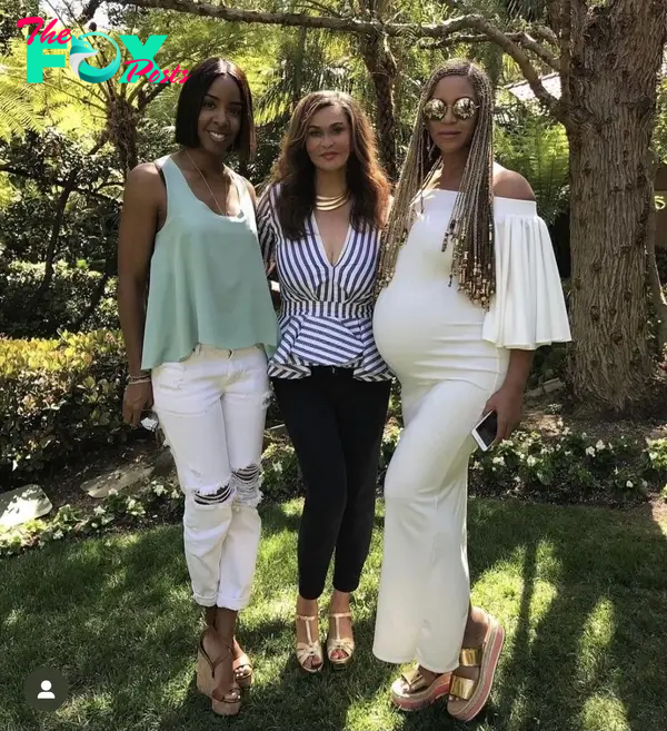 Kelly Rowland, Tina Knowles and Beyonce