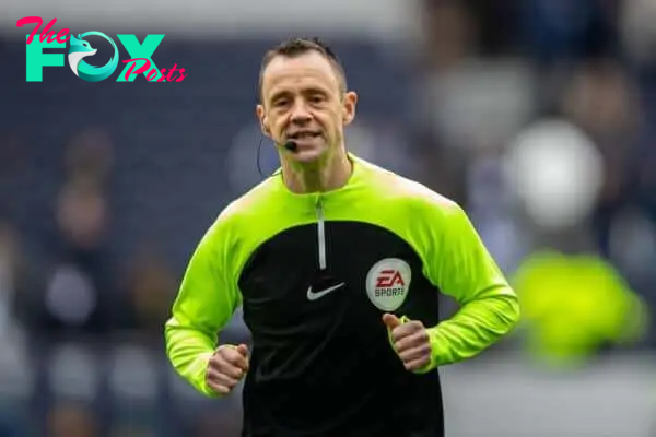 LONDON, ENGLAND - Sunday, February 26, 2023:  Referee Stuart Attwell during the pre-match warm-up before the FA Premier League match between Tottenham Hotspur FC and Chelsea FC at the Tottenham Hotspur Stadium. Tottenham won 2-0. (Pic by Jessica Hornby/Propaganda)