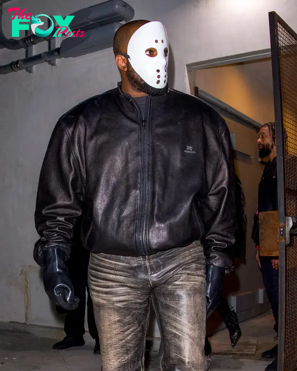 Kanye West with a face mask.