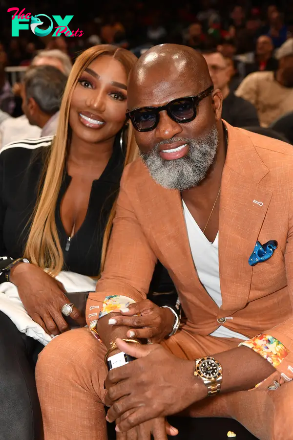 NeNe Leakes and Nyonisela Sioh at an NBA game in 2023.