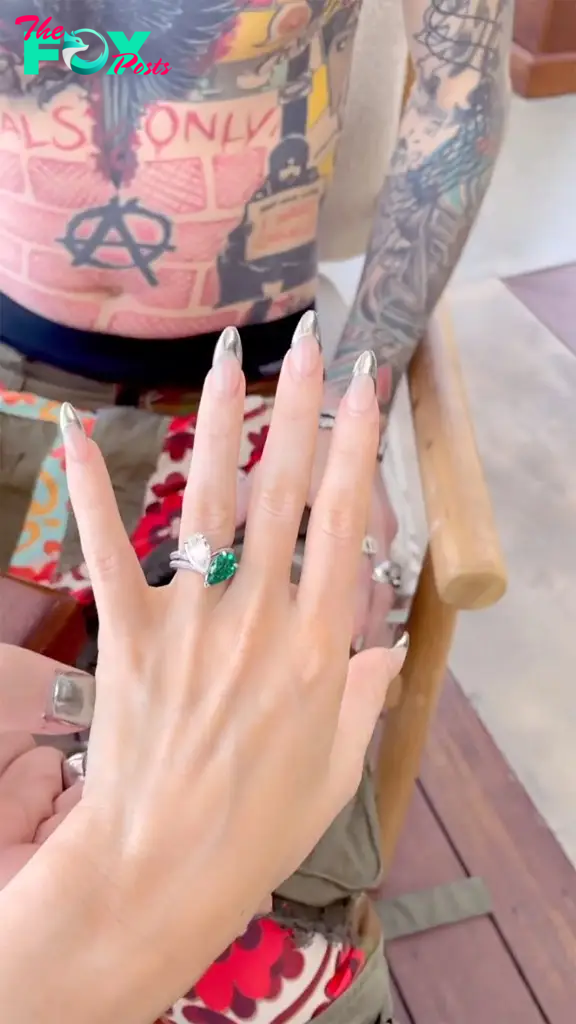 Megan Fox 's engagement ring from MGK. 