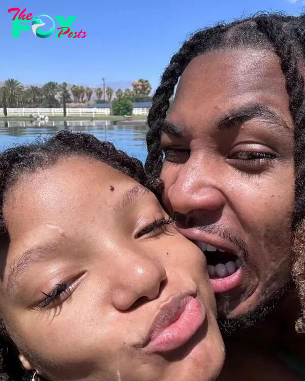 Halle Bailey and DDG selfie