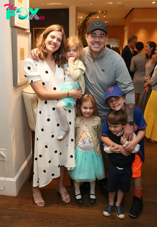 Siri Daly and Carson Daly, with their kids