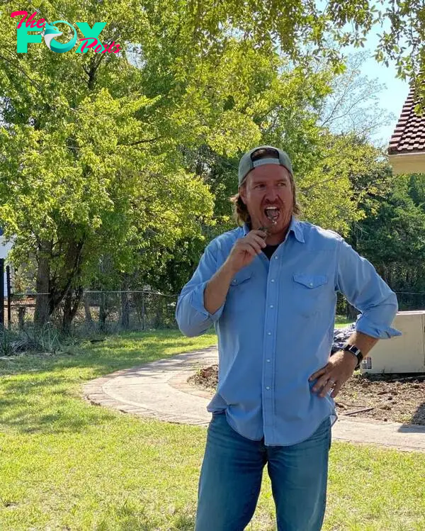 Chip Gaines being silly
