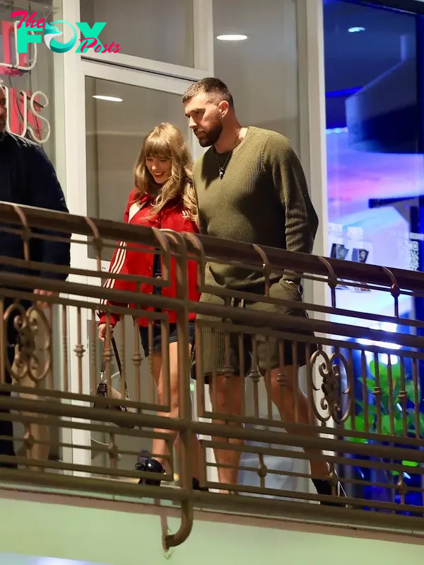Taylor Swift and Travis Kelce.