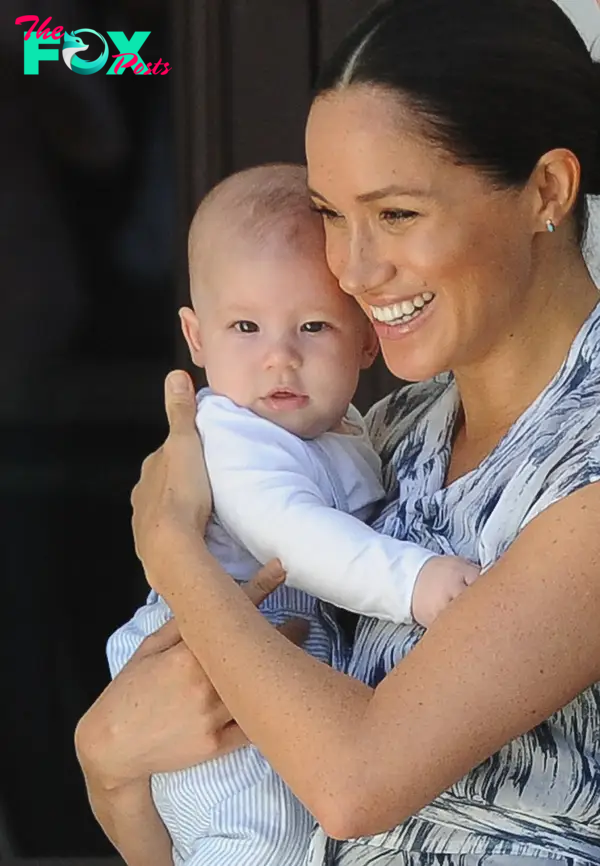 Meghan Markle and her son, Archie, at the Tutu Legacy Foundation in Cape Town on September 25, 2019 | Source: Getty Images