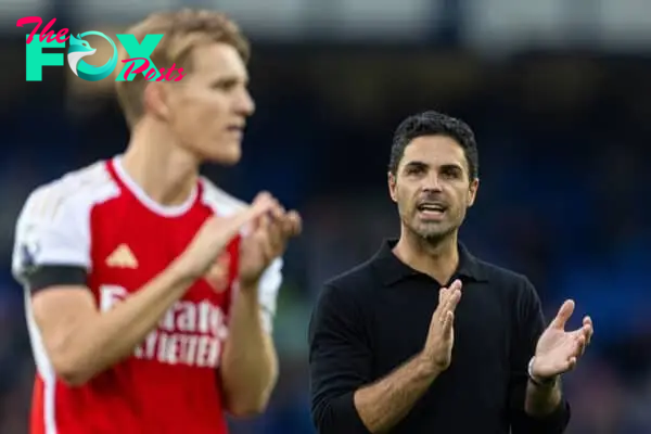 LIVERPOOL, ENGLAND - Sunday, September 17, 2023: Arsenal's manager Mikel Arteta (R) celebrates with captain Martin Ødegaard after the FA Premier League match between Everton FC and Arsenal FC at Goodison Park. Arsenal won 1-0. (Pic by David Rawcliffe/Propaganda)