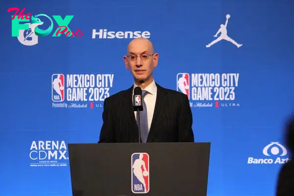 Adam Silver en conferencia de prensa previo al partido entre Atlanta Hawks y Orlando Magic en la Ciudad de México.