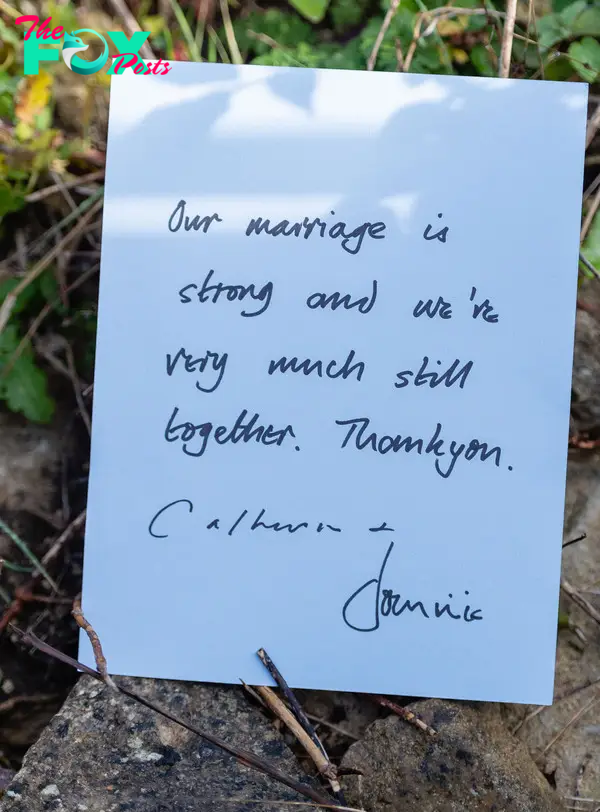 dominic west and catherine fitzgerald's note to paps