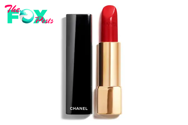 Chanel Rouge Allure Luminous Intense Lip Colour in 99 Pirate
