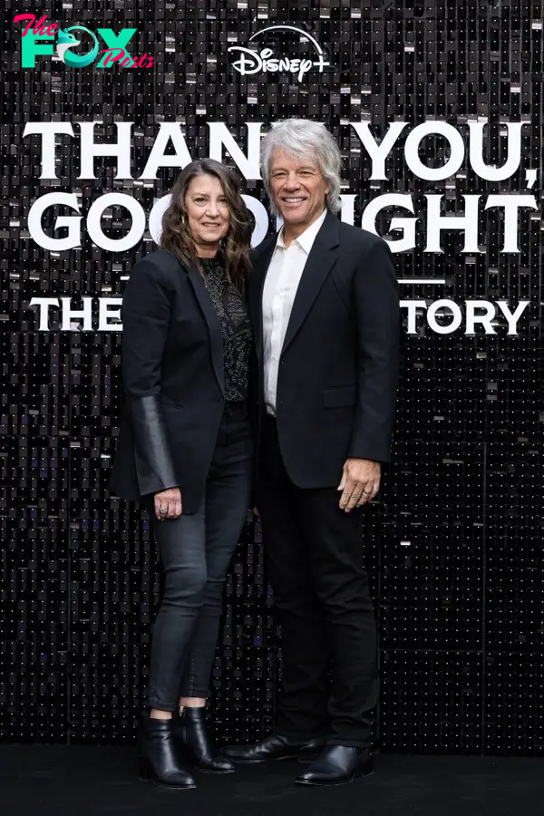  Jon Bon Jovi and Dorothea Hurley in 2024. 