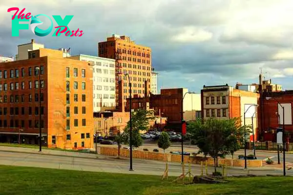 Youngstown is a city in and the county seat of Mahoning County in the U.S. state of Ohio