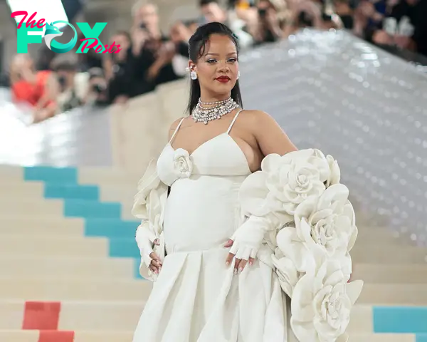 Rihanna met gala 2023