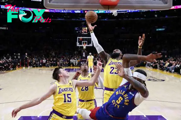 Things haven’t been going well for the Lakers recently, and they’re still without one of their top stars.