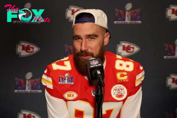 In the 2023 season, Kansas City Chiefs star Kelce has pocketed the highest basic salary of any tight end in the league.
