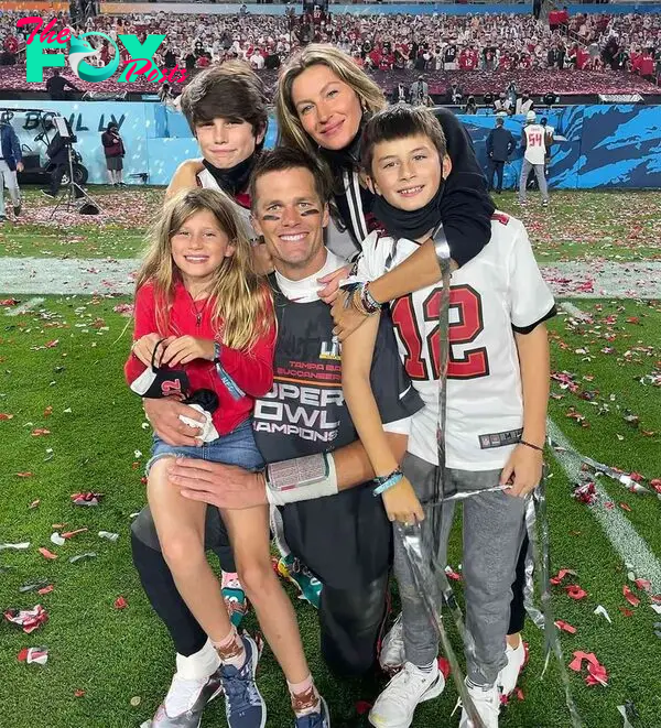 Tom Brady and Gisele Bundchen with their children.