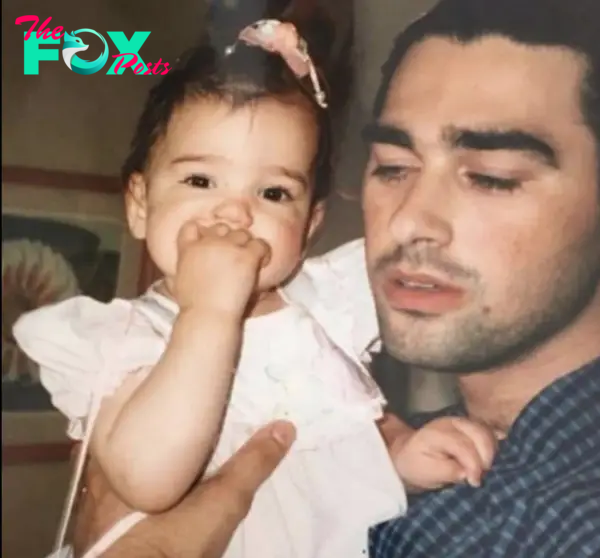 The girl and her father | Source: facebook.com/DuaLipa