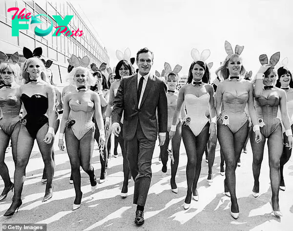 The ego has landed: Hefner and his Ƅunnies at London airport for the opening of the new PlayƄoy CluƄ, 1966