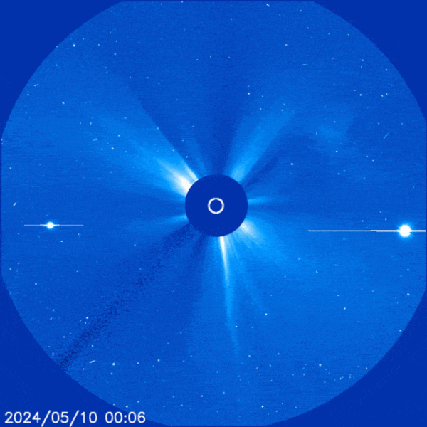 Looped video footage of 5 coronal mass ejections exploding from the sun