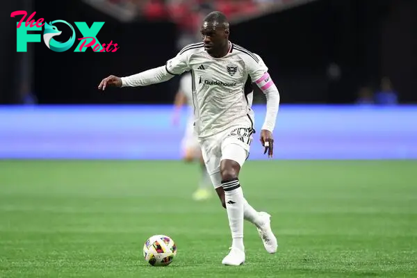 May 11, 2024; Atlanta, Georgia, USA; D.C. United forward Christian Benteke (20) controls the ball during in the first half against Atlanta United at Mercedes-Benz Stadium. Mandatory Credit: Mady Mertens-USA TODAY Sports