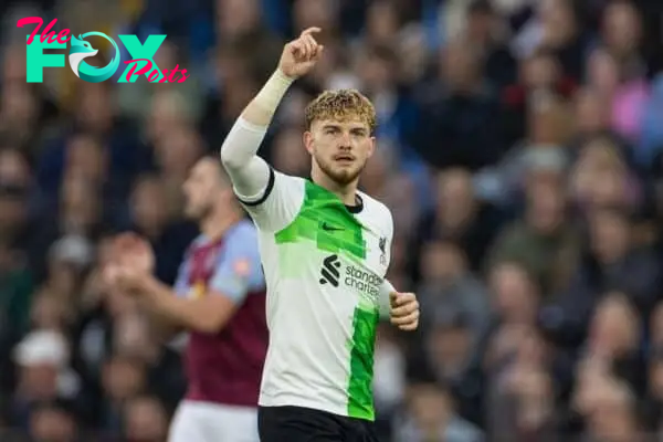 BIRMINGHAM, ENGLAND - Monday, May 13, 2024: Liverpool's Harvey Elliott celebrates after forcing the opening goal, and own-goal from Aston Villa's goalkeeper Emiliano Martínez, during the FA Premier League match between Aston Villa FC and Liverpool FC at Villa Park. (Photo by David Rawcliffe/Propaganda)