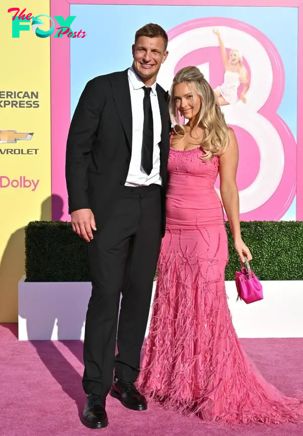 Camille Kostek Rob Gronkowski red carpet