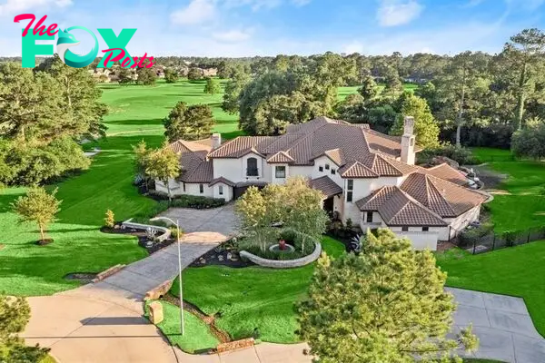 2. 875 million spring home delight the epitome of entertainment and luxury 45