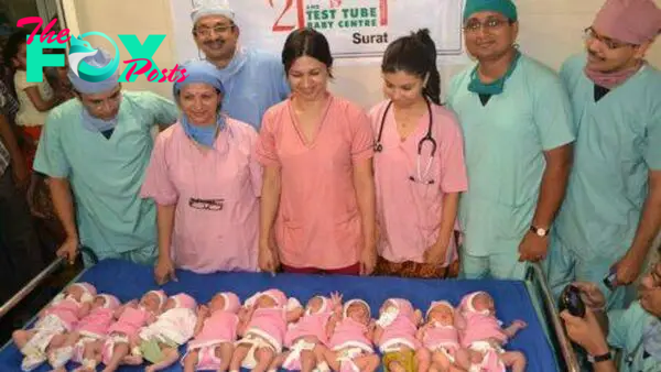 Indian Woмan Giʋes Birth to 11 BaƄy Boys | Snopes.coм