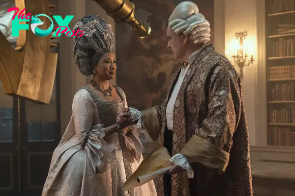 Queen Charlotte: A Bridgerton Story. (L to R) Golda Rosheuvel as Queen Charlotte, James Fleet as King George in episode 104 of Queen Charlotte: A Bridgerton Story. Cr. Liam Daniel/Netflix © 2023