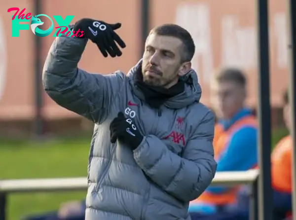 KIRKBY, ENGLAND - Saturday, December 12, 2020: Liverpool's assistant coach Gary O'Neil during the Premier League 2 Division 1 match between Liverpool FC Under-23's and Blackburn Rovers FC Under-23's at the Liverpool Academy. (Pic by David Rawcliffe/Propaganda)