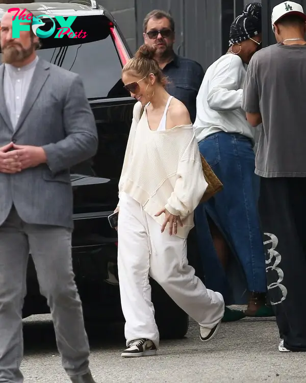 Jennifer Lopez walking