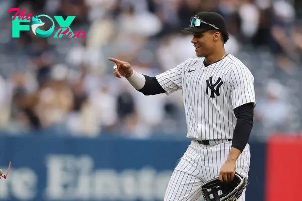 NEW YORK, NEW YORK - MAY 18: Juan Soto #22 of the New York Yankees celebrates after defeating the Chicago White Sox 6-1 at Yankee Stadium on May 18, 2024 in New York City.   Mike Stobe/Getty Images/AFP (Photo by Mike Stobe / GETTY IMAGES NORTH AMERICA / Getty Images via AFP)