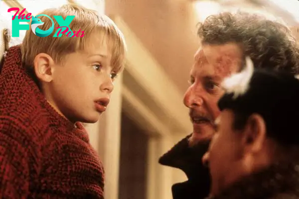 Macaulay Culkin, Joe Pesci and Daniel Stern in "Home Alone."