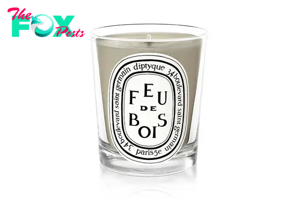 A Diptyque Feu de Bois candle