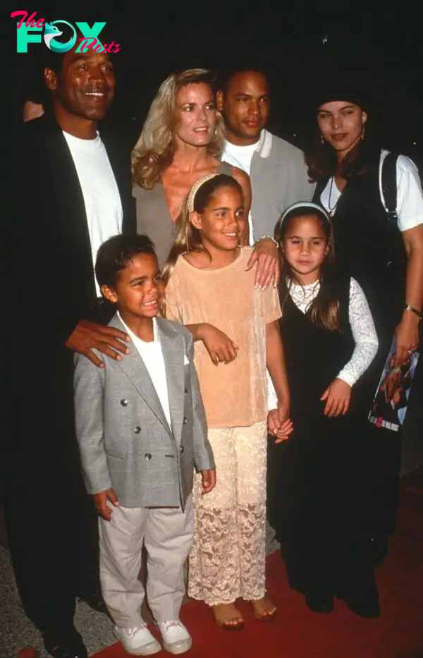 OJ Simpson, Nicole Brown Simpson and their children