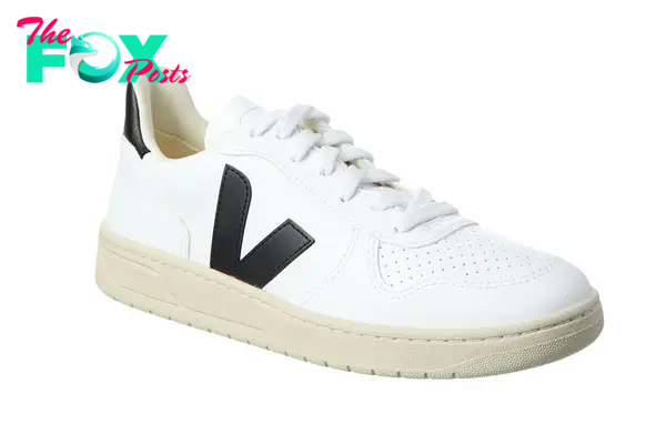 A Veja sneaker