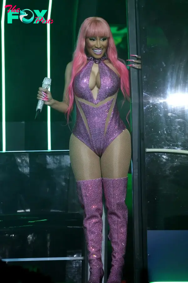 Nicki Minaj performing