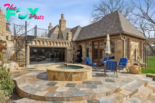 Impeccable architectural masterpiece a dream estate in southlake texas for 7. 85 million 31