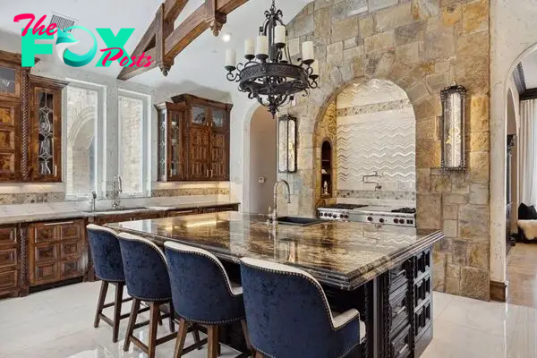 Impeccable architectural masterpiece a dream estate in southlake texas for 7. 85 million 12