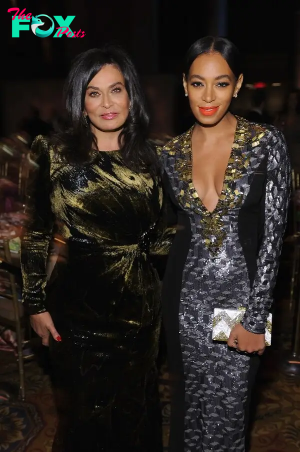 Tina Knowles and Solange Knowles 